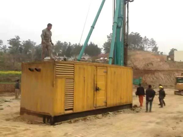 犍为如何判断水冷式机油散热器密封件是否需要更换？